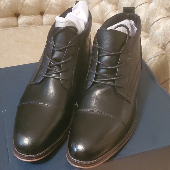 Steve Madden M-Jayyz Black Chukka Boot - Picture 1 of 7